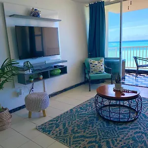 https://marbella-del-caribe-isla-verde-beachfront.sanjuanpuertorico-hotels.com